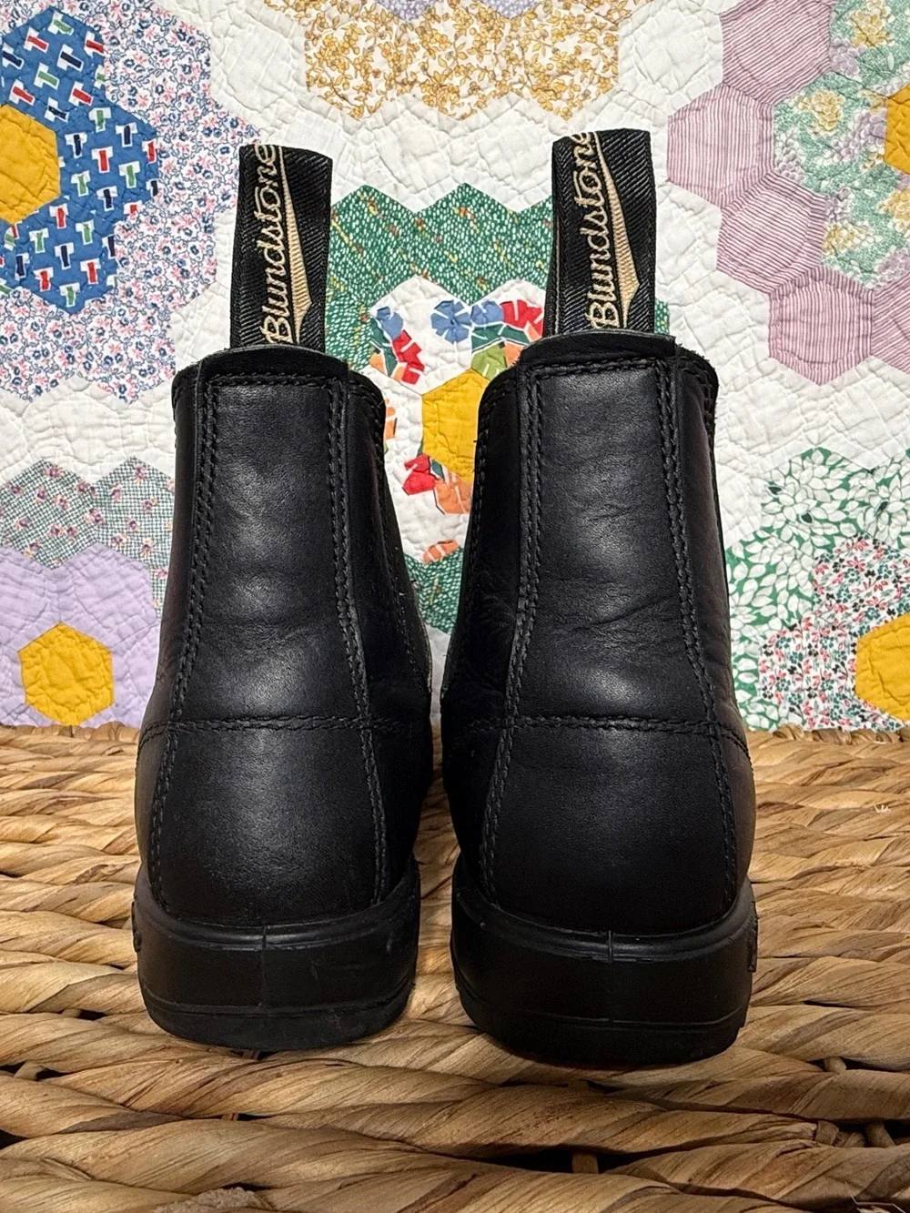 Blundstone Classic Chelsea Boots Size US 9 1/2